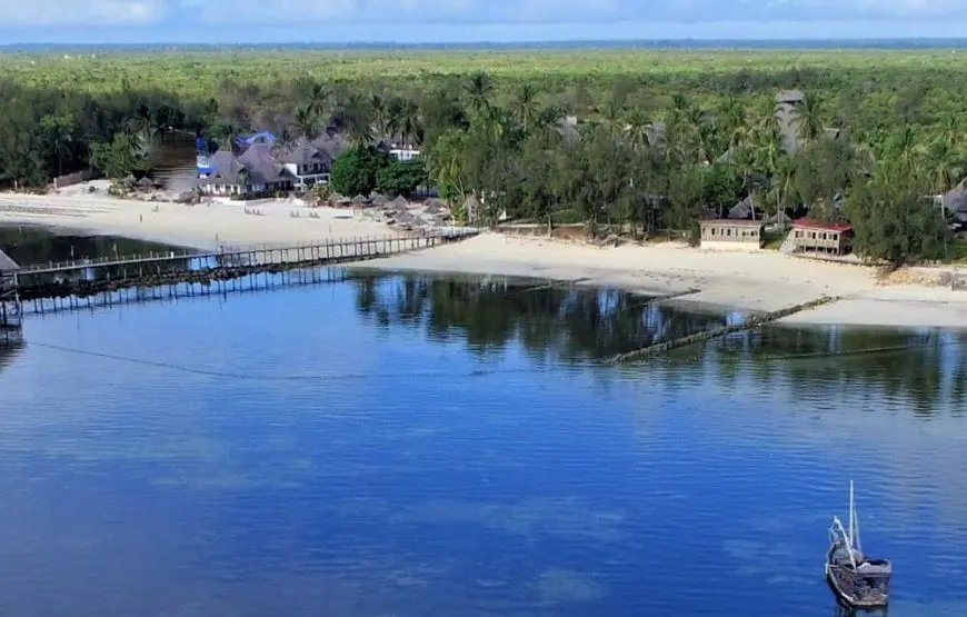 2 Zanzibar Beach Resorts & Stone Town