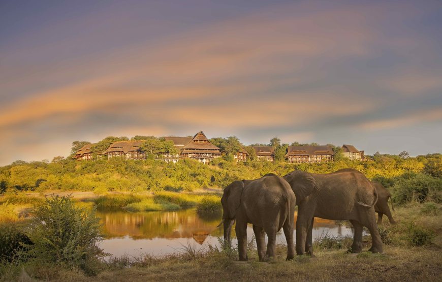 Victoria Falls Safari Lodge Package