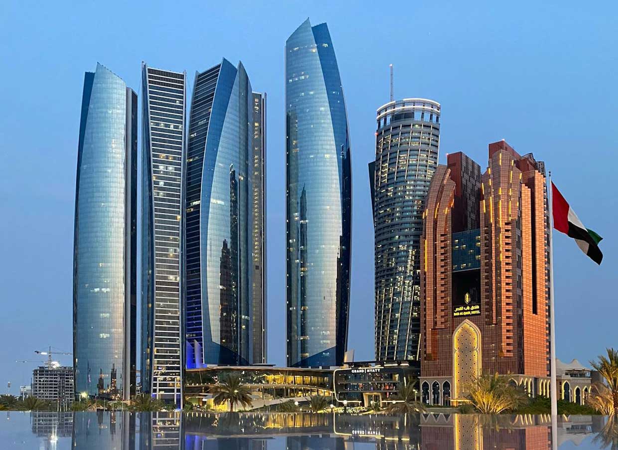 Abu Dhabi Skyline -Air Taxis